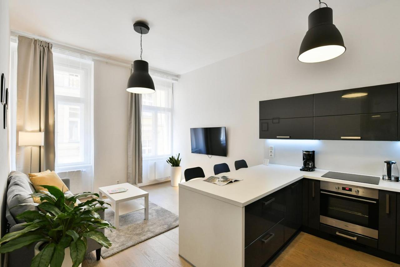 Lejlighed Klimentska 52 *