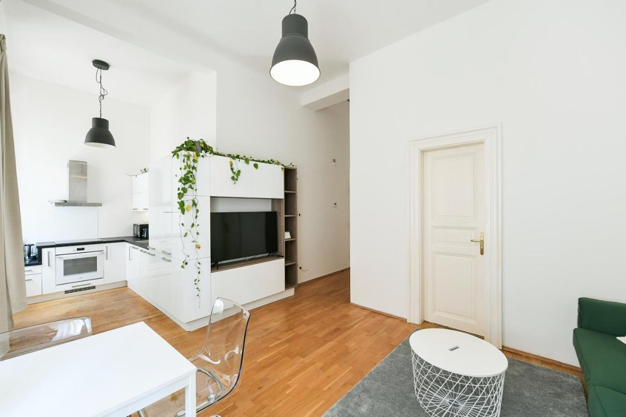 Klimentska 52 Lägenhet